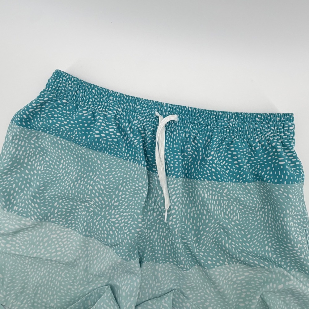 Chubbies Swim Trunks XL 5.5 Inseam Color Block‎ Dot Print Teal Green Mens Shorts